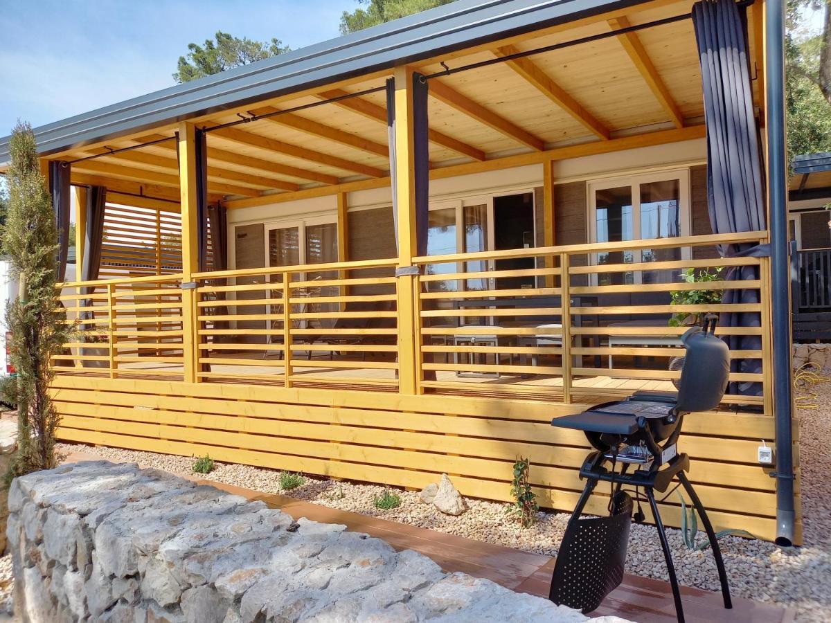 Mobile Home Agava ビオグラード・ナ・モル エクステリア 写真